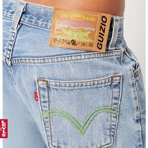 ISO Levi’s x Danielle Guizio baggy jeans 28 or 26